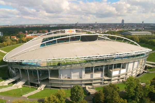 萊比錫紅牛的主場在哪里？