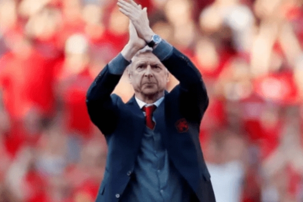 溫格去哪里執(zhí)教了？